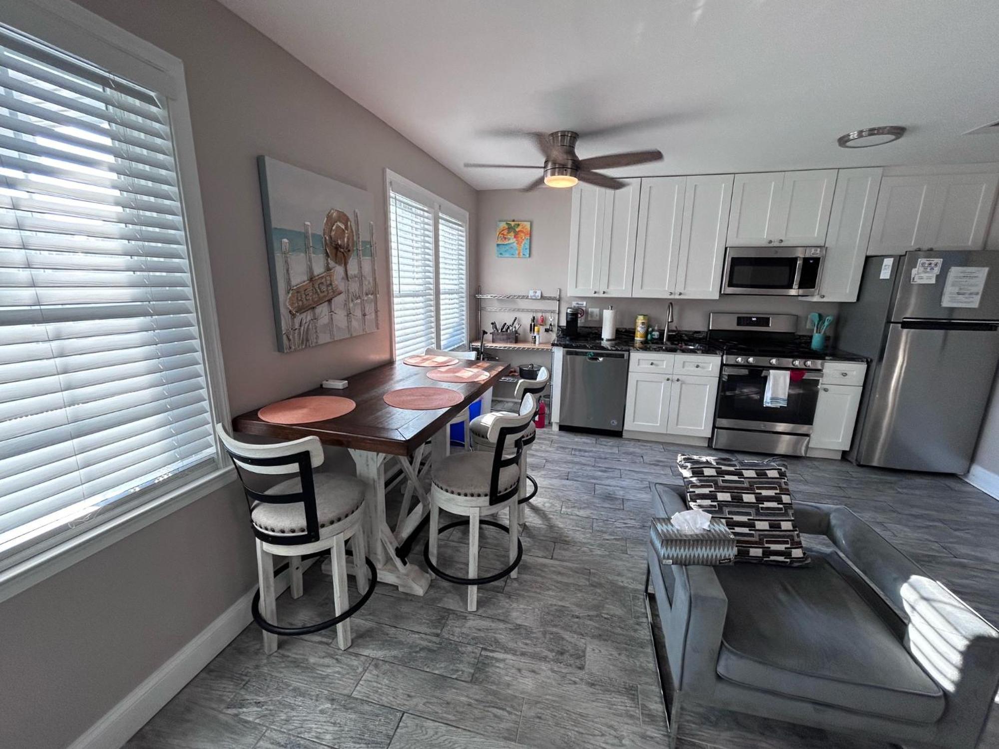 Apartamento Block Parking Modern Decor Porch Brigantine